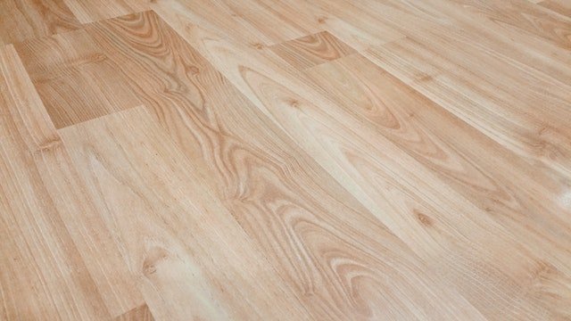 Carpet vs. Hardwood Flooring: Which is Right for Your Home